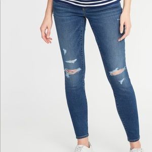 Old Navy Maternity Jean sz 6